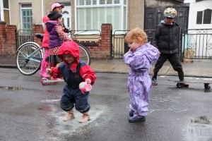 Puddle-Play