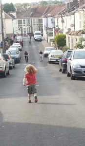 PORTRAIT-street-at-play